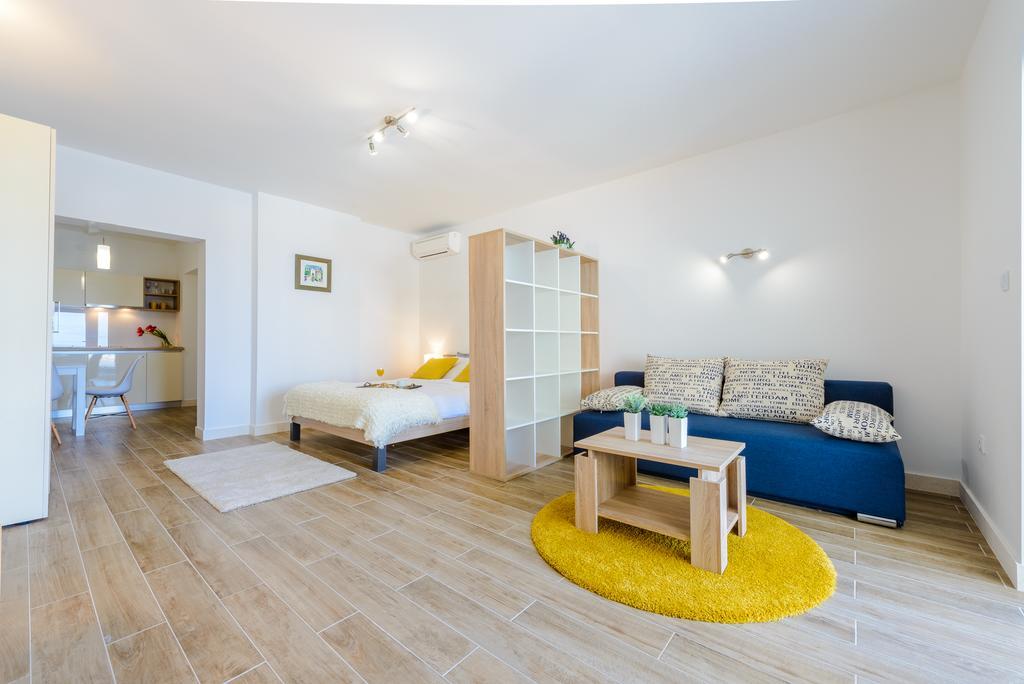 Tandem Apartments With Swimming Pool Cavtat Kültér fotó