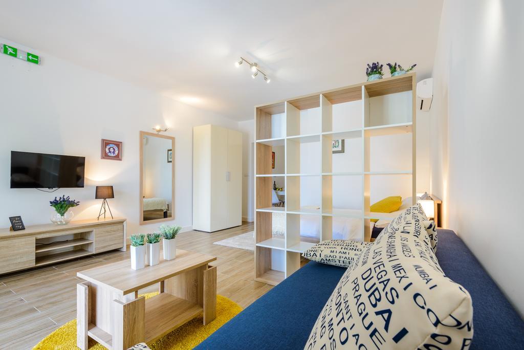 Tandem Apartments With Swimming Pool Cavtat Kültér fotó